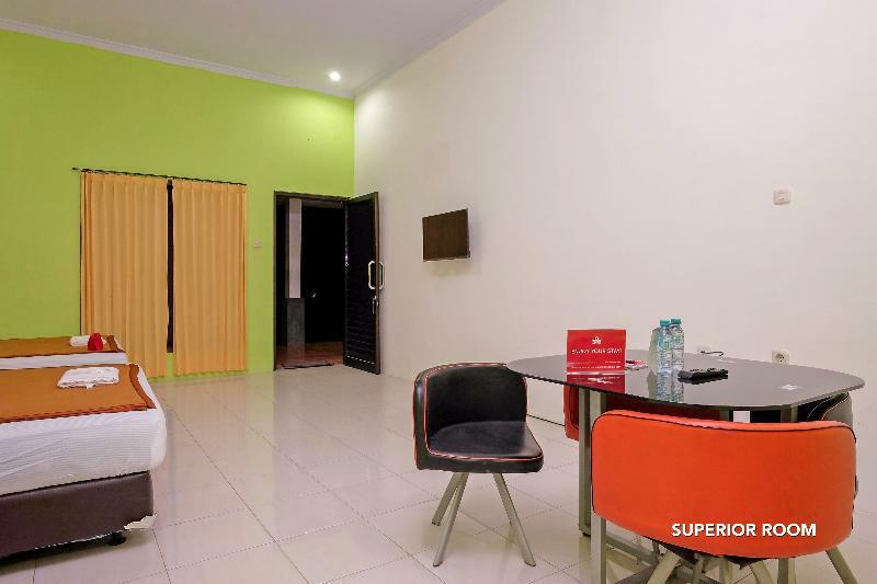Zen Rooms B Walk Batu Μαλάνγκ Εξωτερικό φωτογραφία